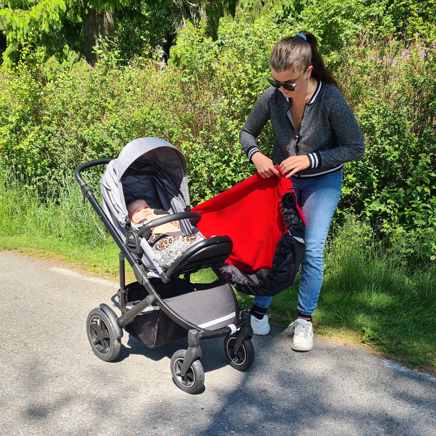 Throw-on cover stroller - Loving Red