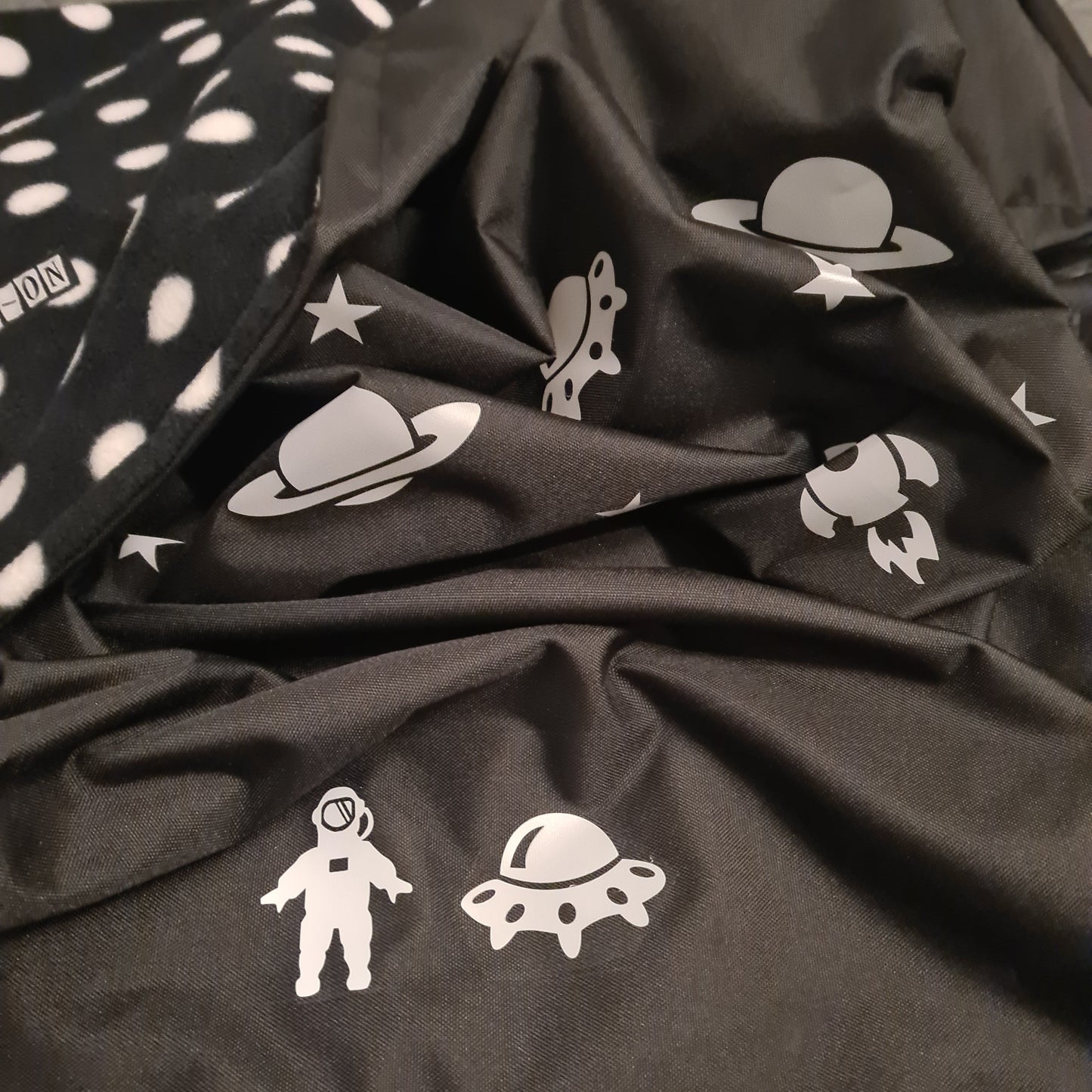 Cab-on Glow - Space - Black Focused Dots/Black (strl M)